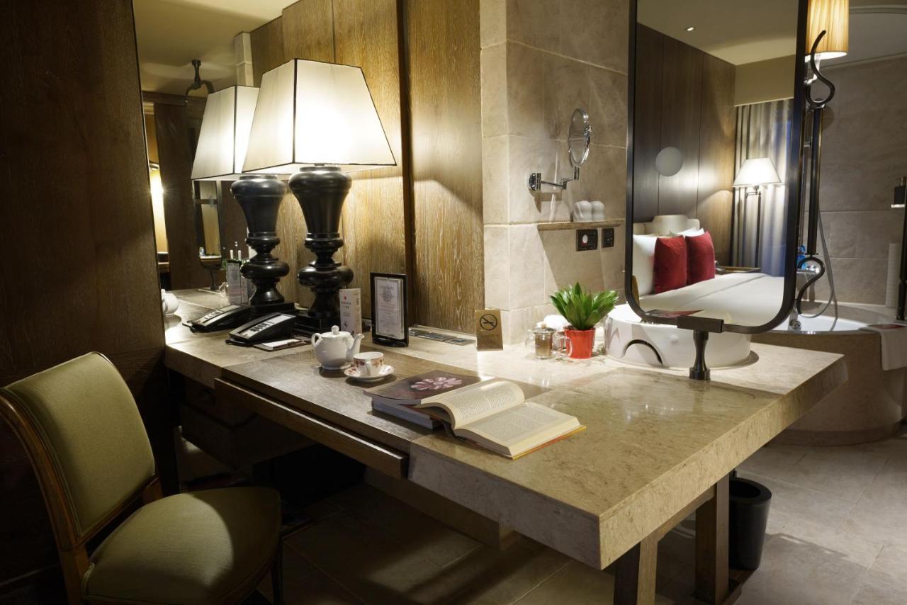 Palais De Chine Hotel Ταϊπέι Εξωτερικό φωτογραφία Bathroom