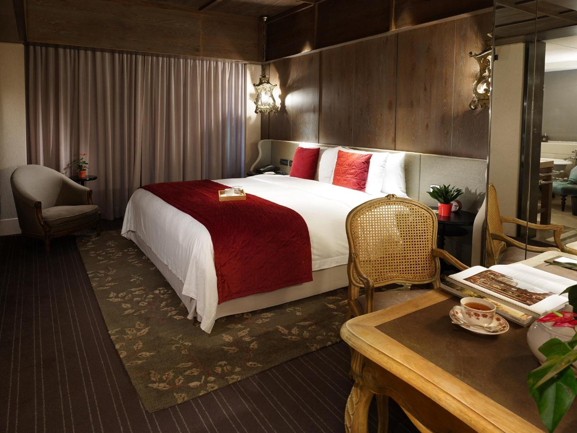 Palais De Chine Hotel Ταϊπέι Εξωτερικό φωτογραφία A room at the hotel